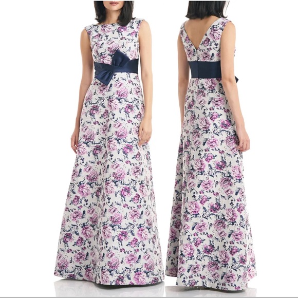 Kay Unger Dresses & Skirts - *NWT* KAY UNGER Selena Sleeveless Bow GOWN | Size US 4